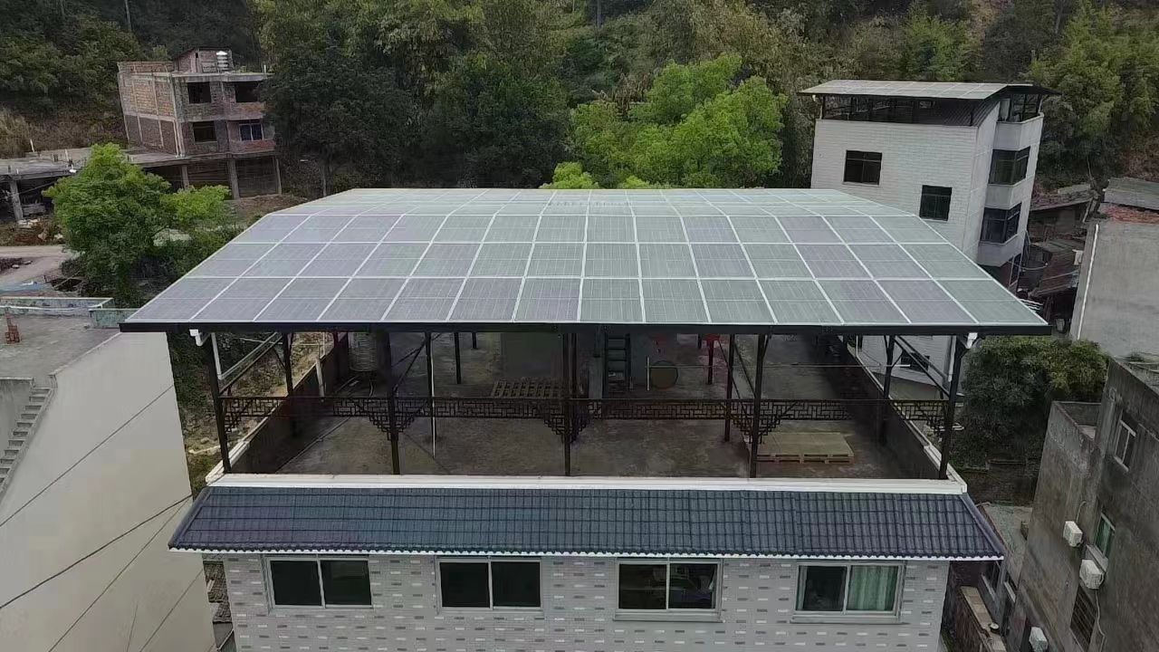 石河子15kw+10kwh自建别墅家庭光伏储能系统